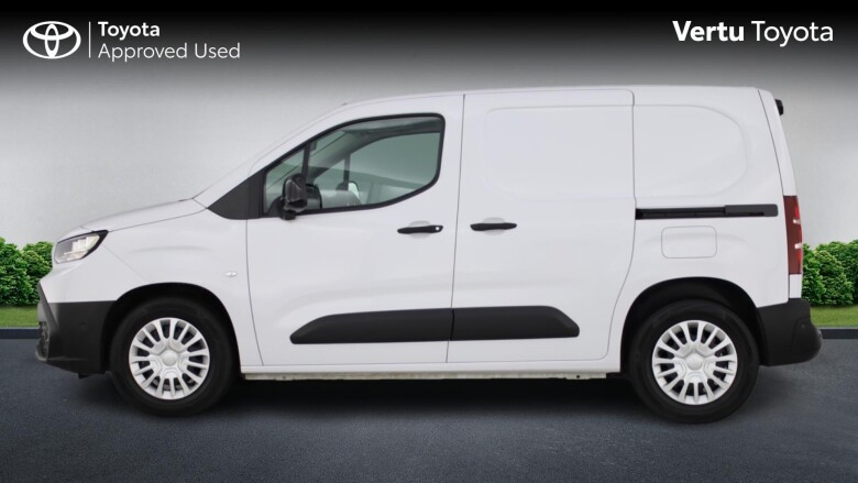 Toyota Proace City L1 Electric Icon Van 50kWh Auto
